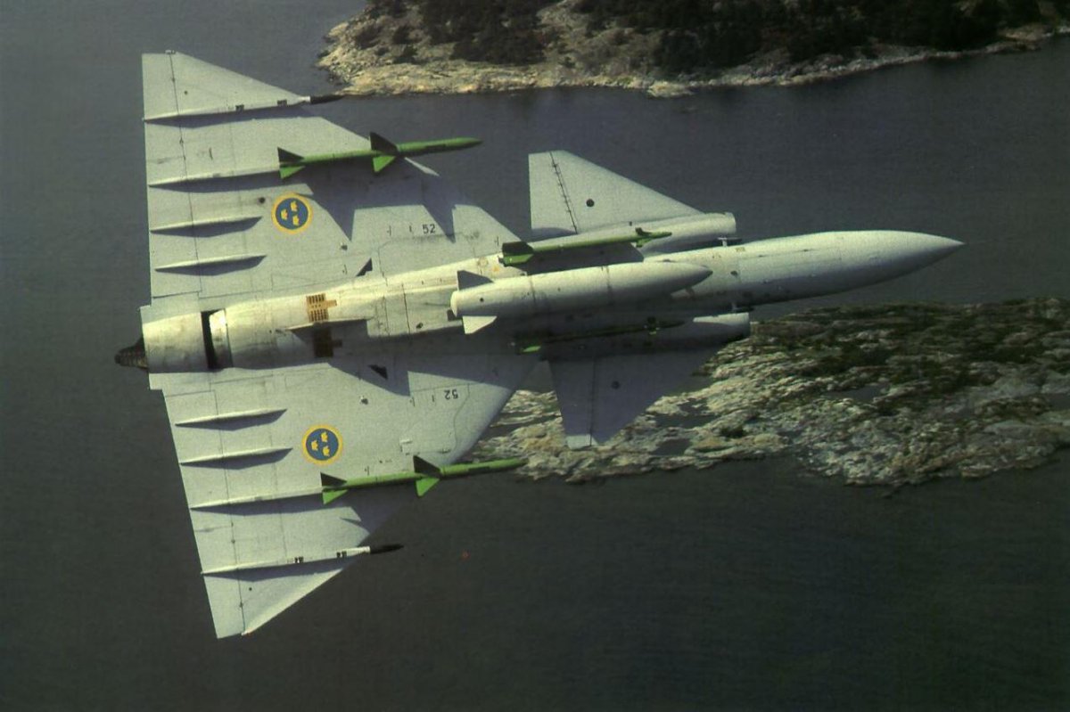 Вигген истребитель