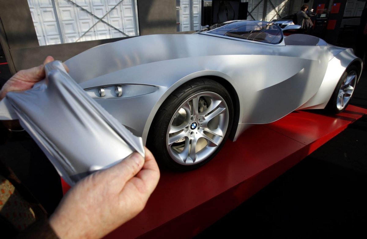 Машины обшитые металлом