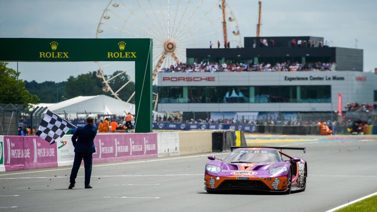 Гонки на выносливость 24 часа Ле Мана