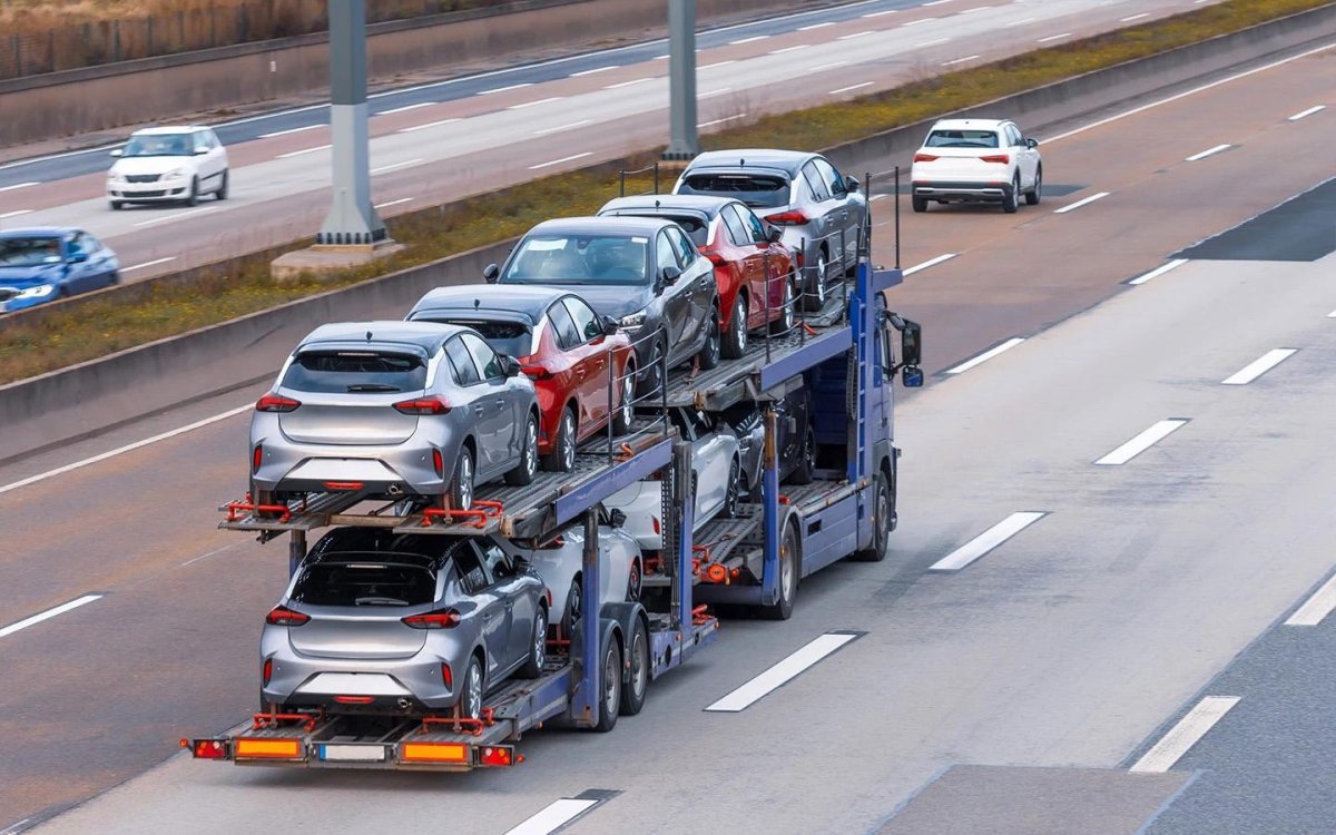 Машина автовоз