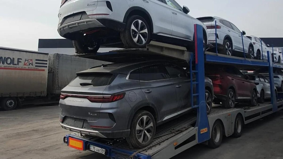 Китайский автовоз