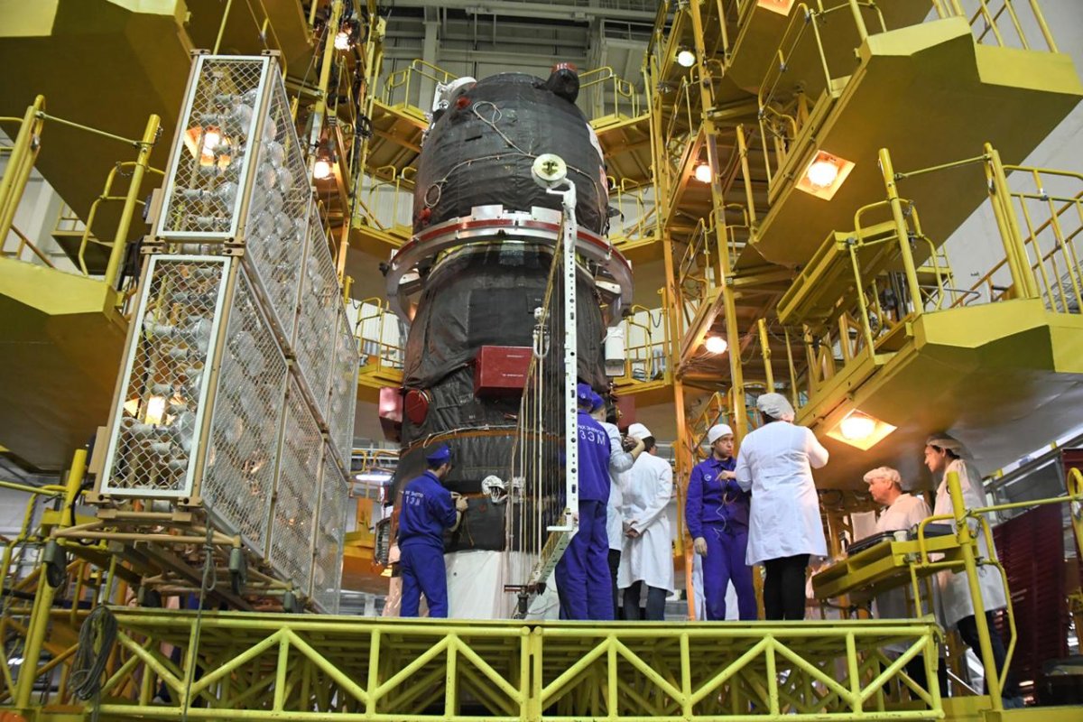 Грузовой корабль Прогресс МС-14