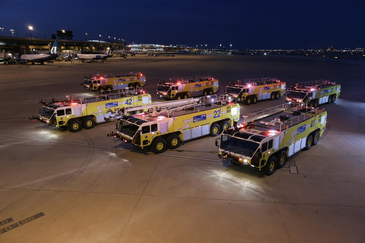 Oshkosh пожарный автомобиль