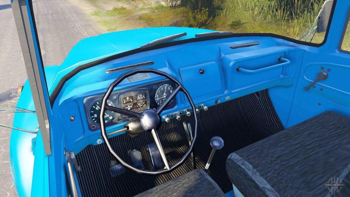 ЗИЛ 130 салон кабина