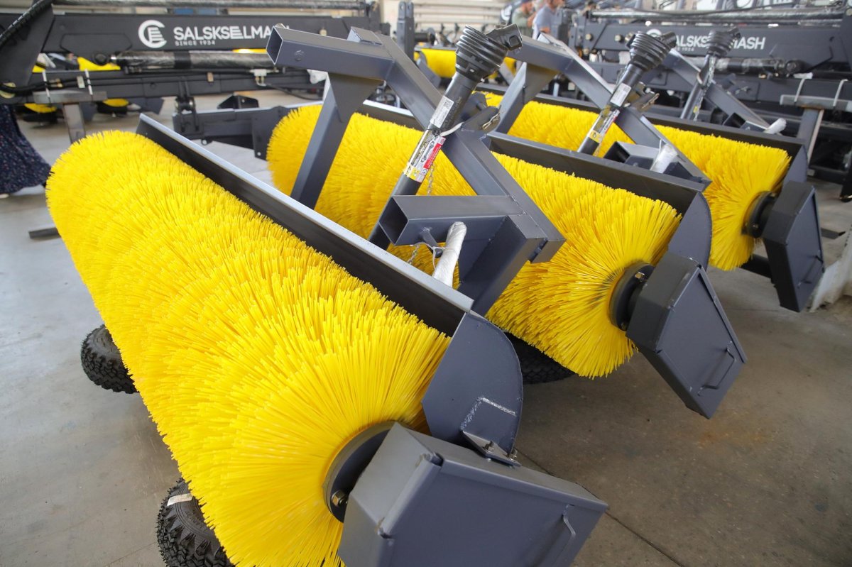 Щетка дорожная Коммунальная