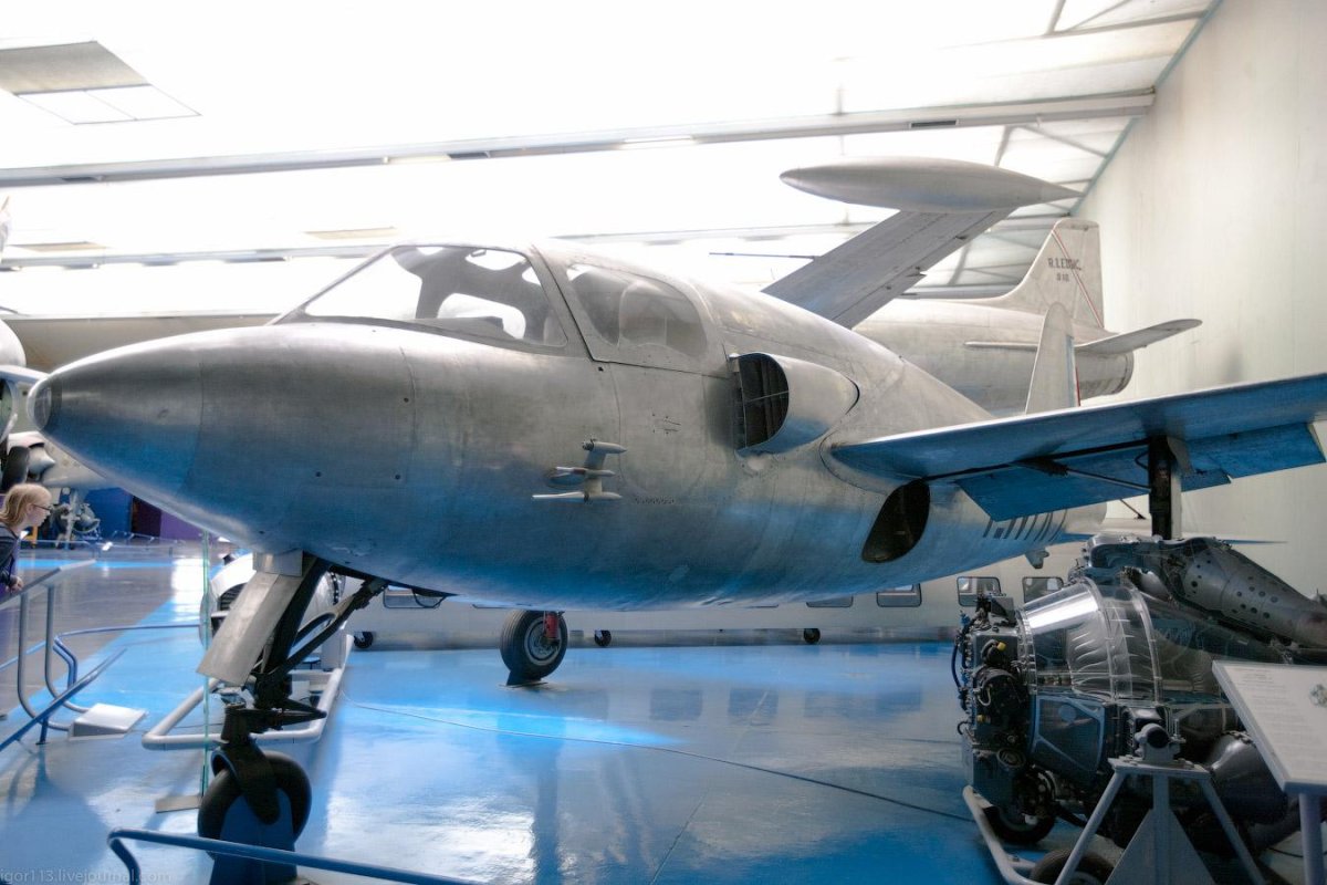 Sud-Ouest so.6000j Triton.