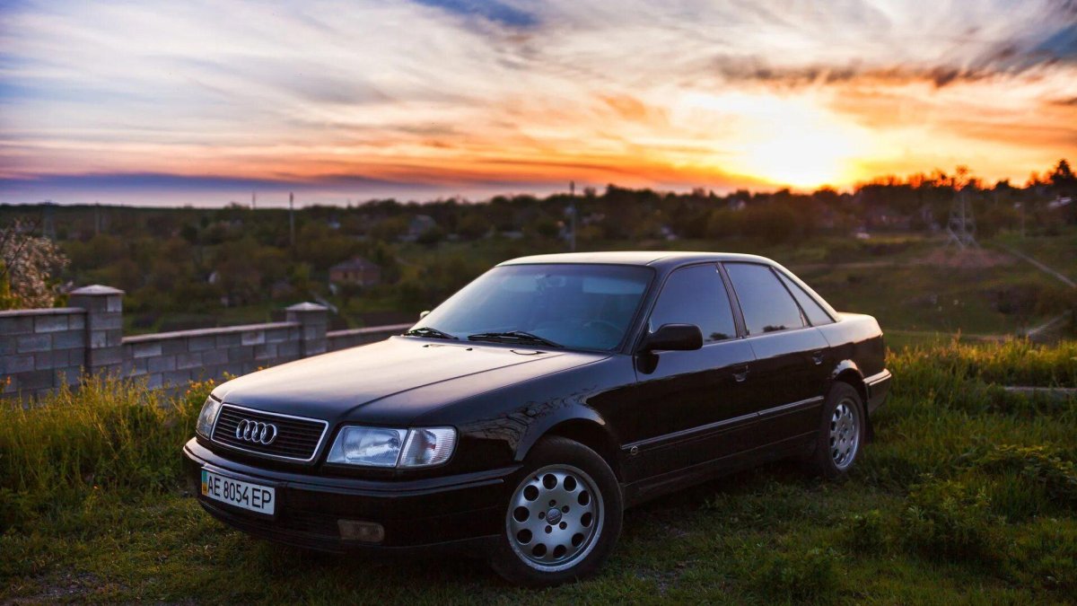 Ауди 100 с4