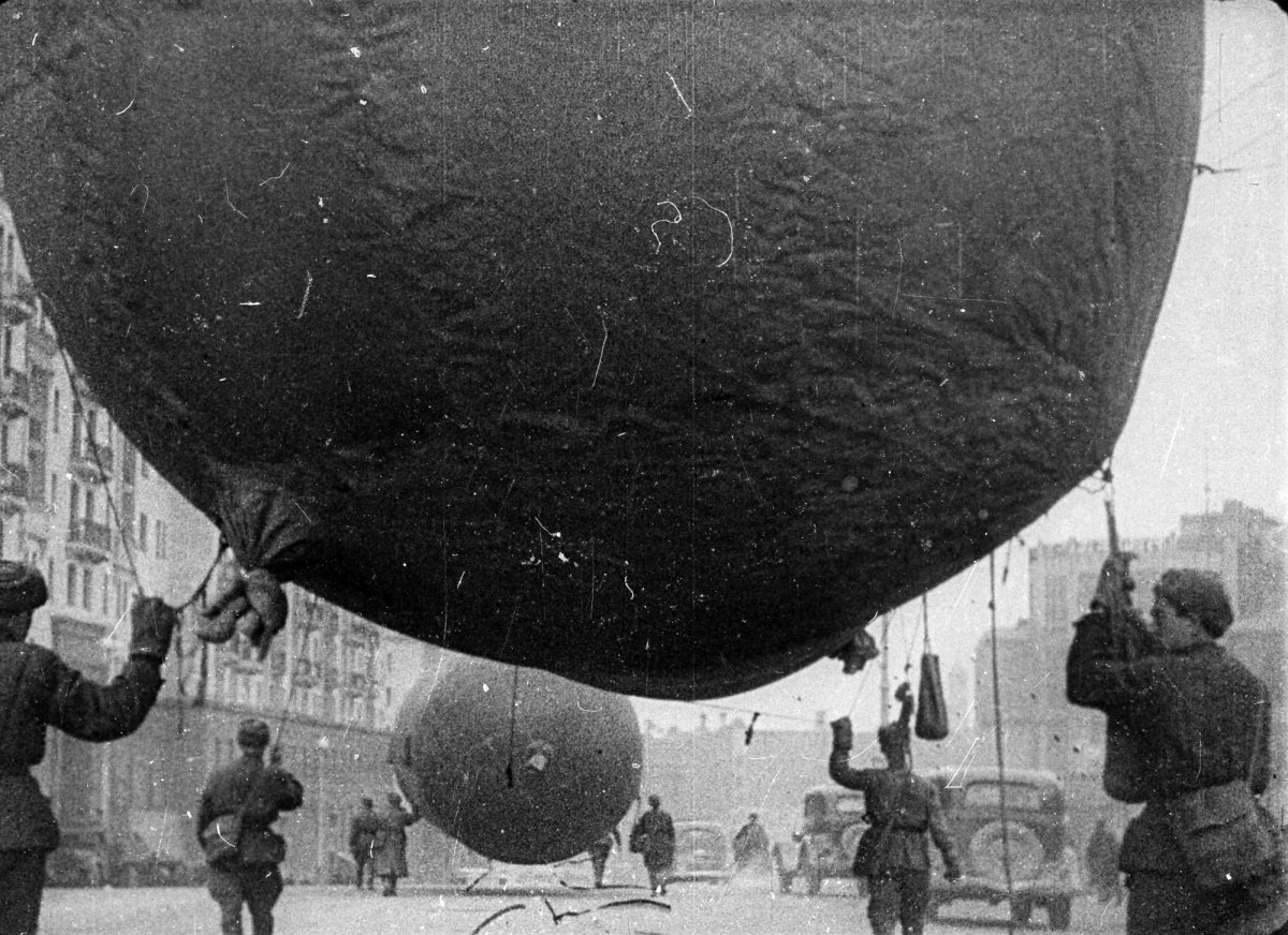 Аэростаты заграждения в Москве 1941
