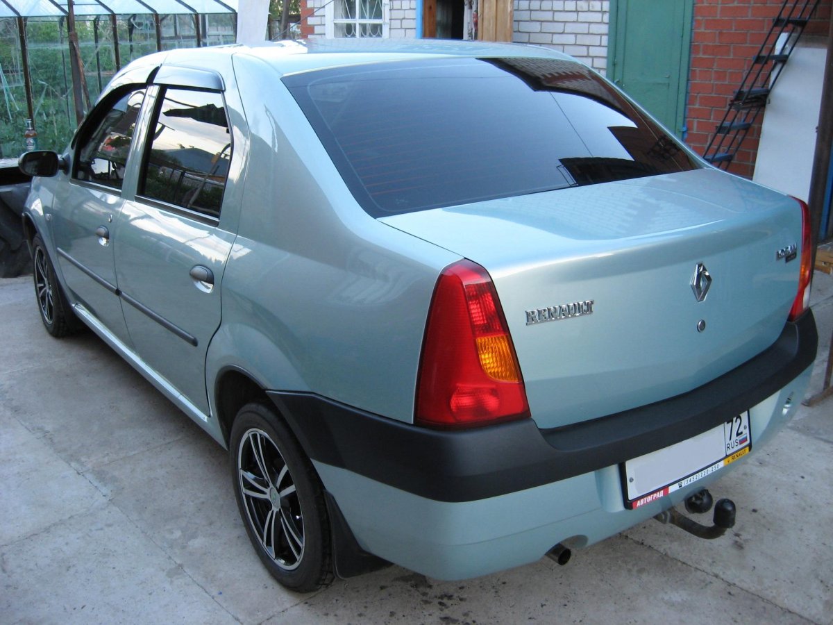 Рено Логан 2004