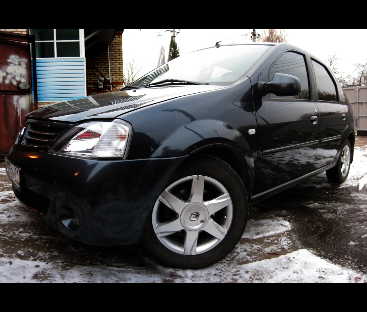 Рено Логан 1