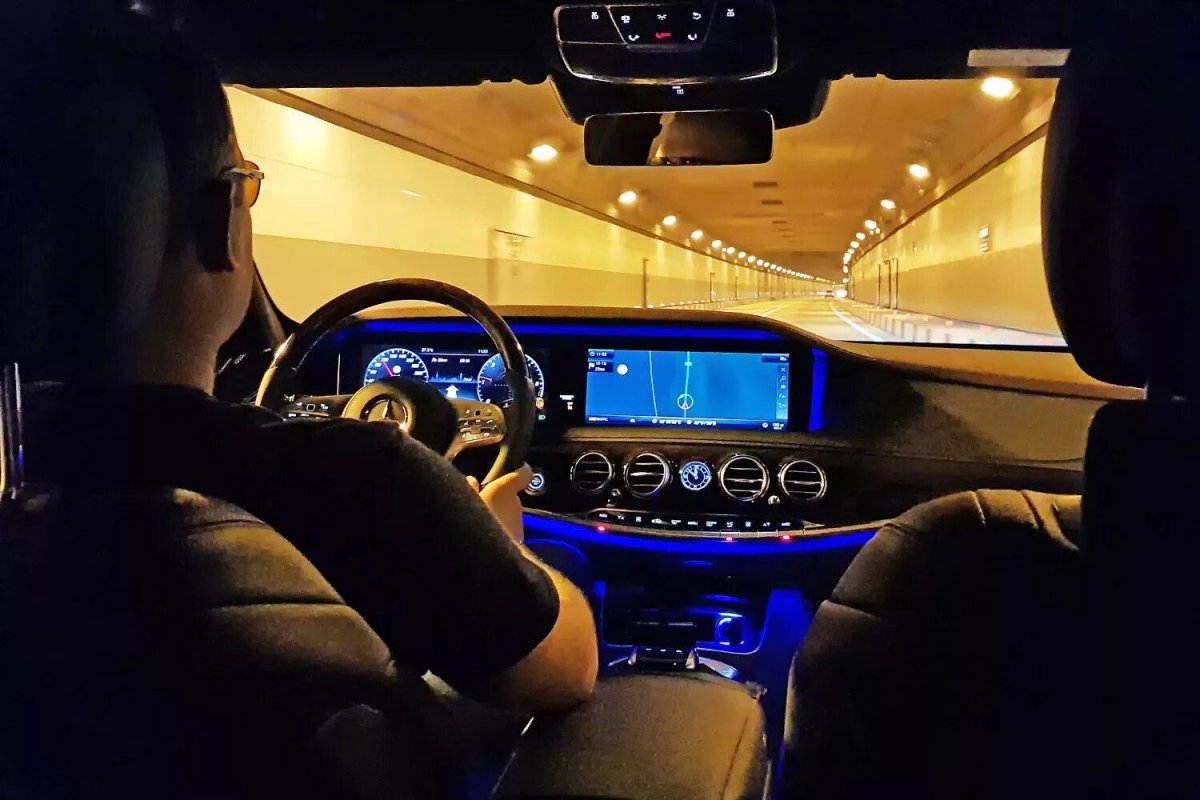 Maybach 222 салон