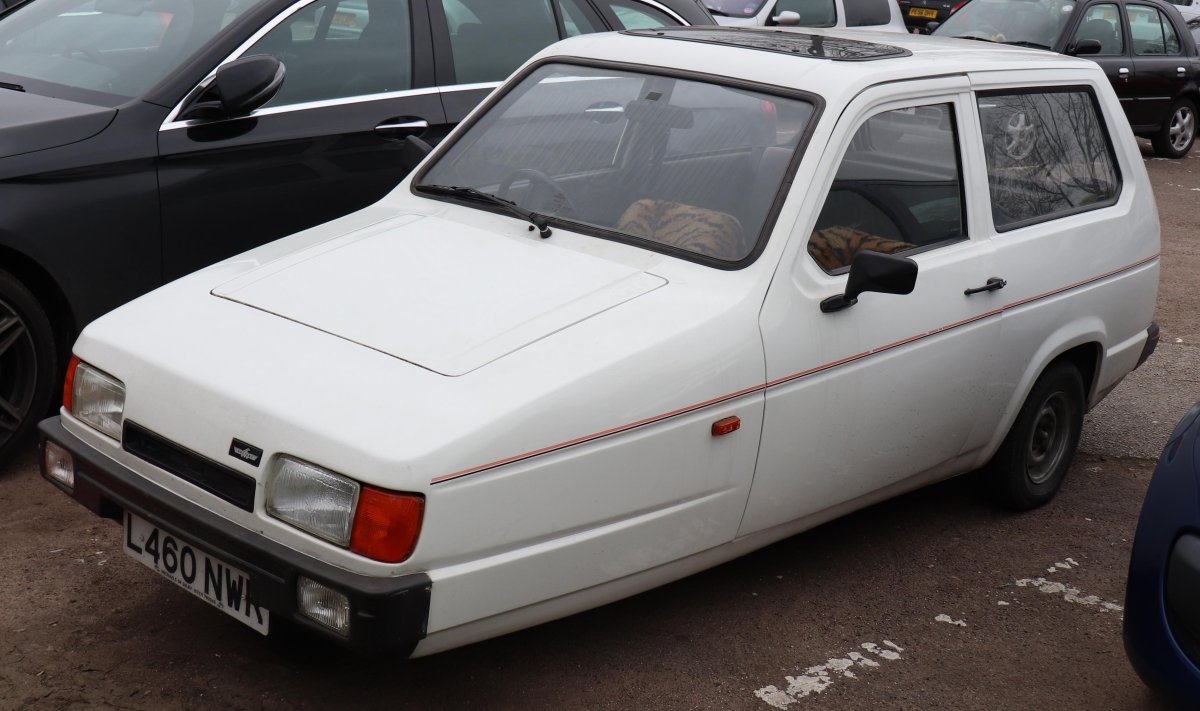 Reliant Robin 850