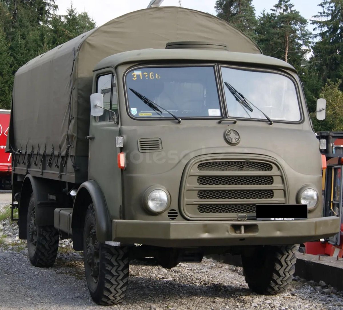 Грузовик Штайр 680
