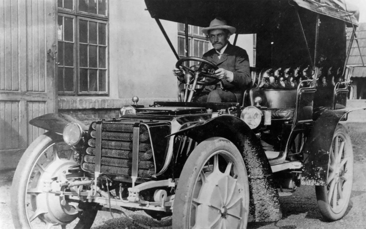 Фердинанд Порше (1875 — 1951)