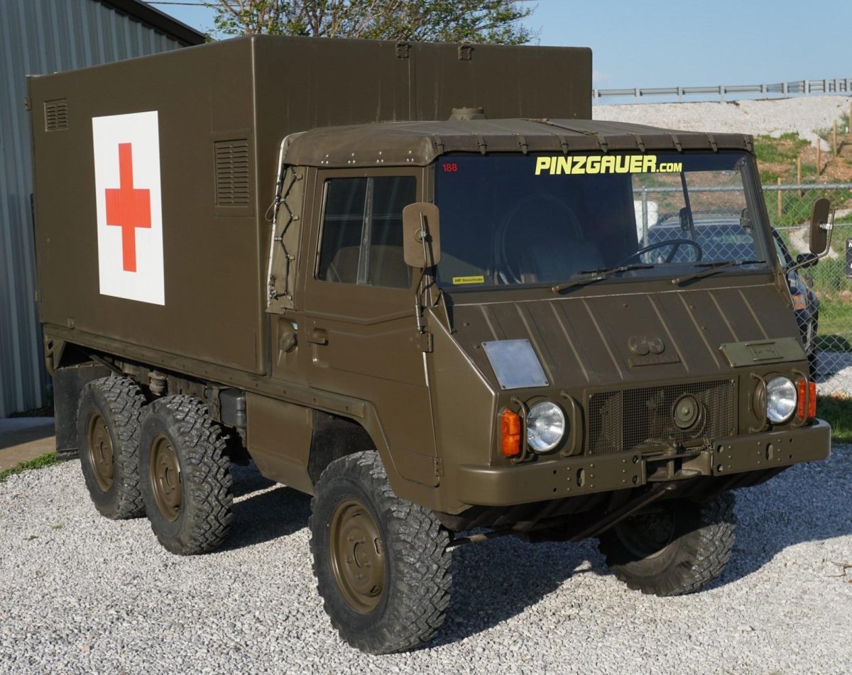 Pinzgauer 712