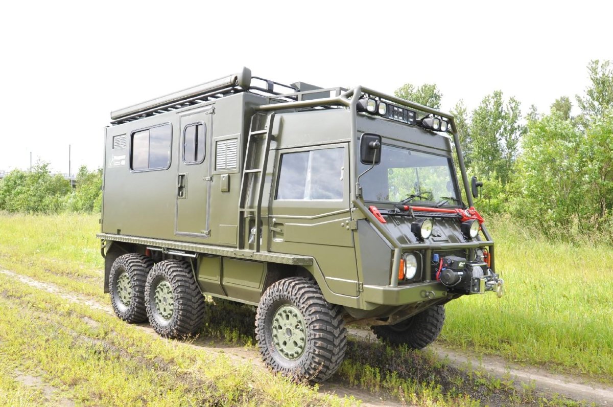 Pinzgauer 712