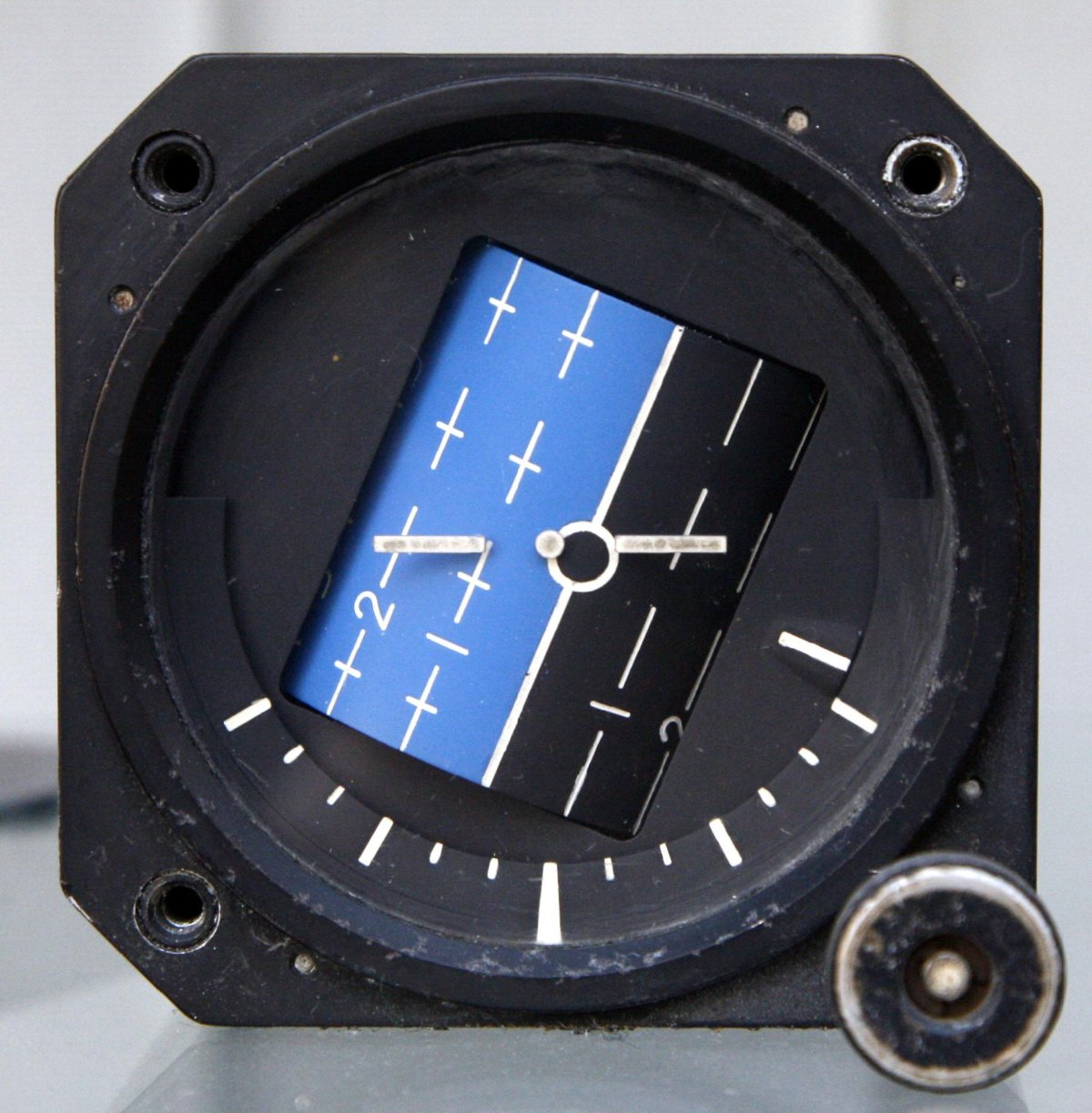 Настенные часы авиагоризонт