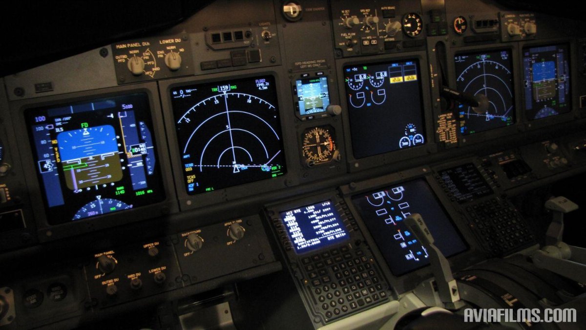 Приборная панель Боинг 737