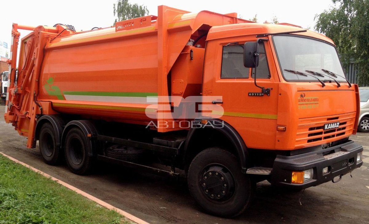 КАМАЗ 65115 мусоровоз с задней загрузкой
