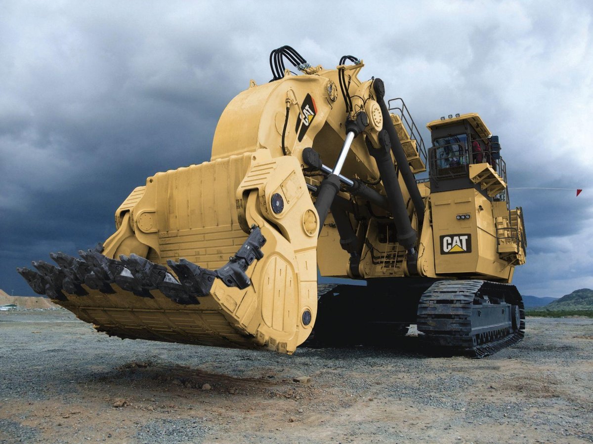 Caterpillar 6090 FS Excavator
