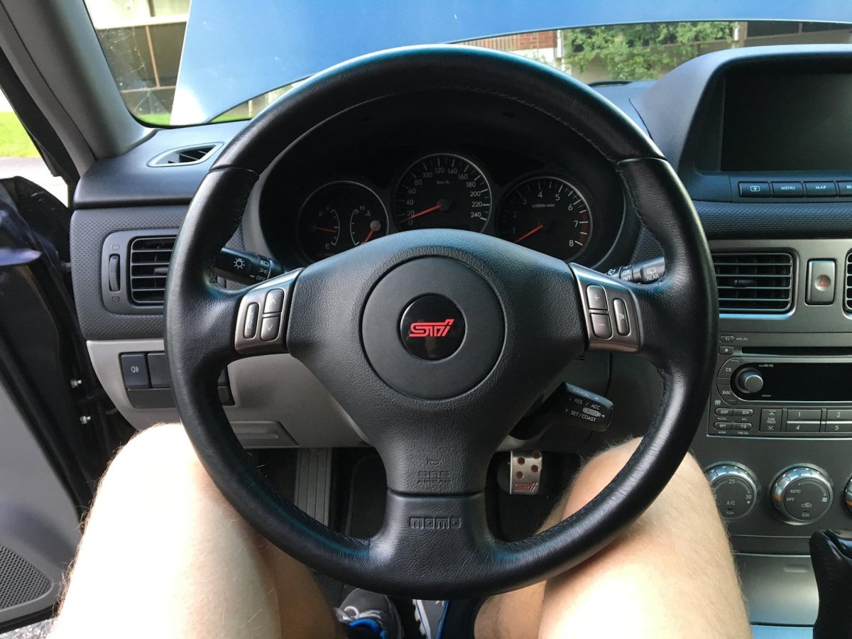 Руль Subaru Forester SG 9