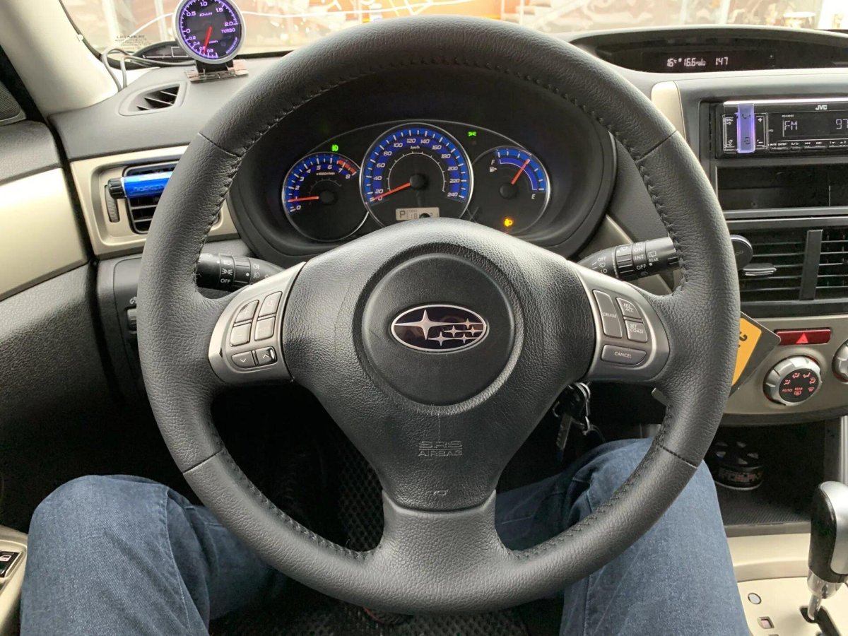 Субару Форестер 2008 руль