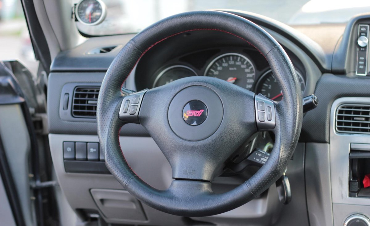 Руль Субару Форестер sg5