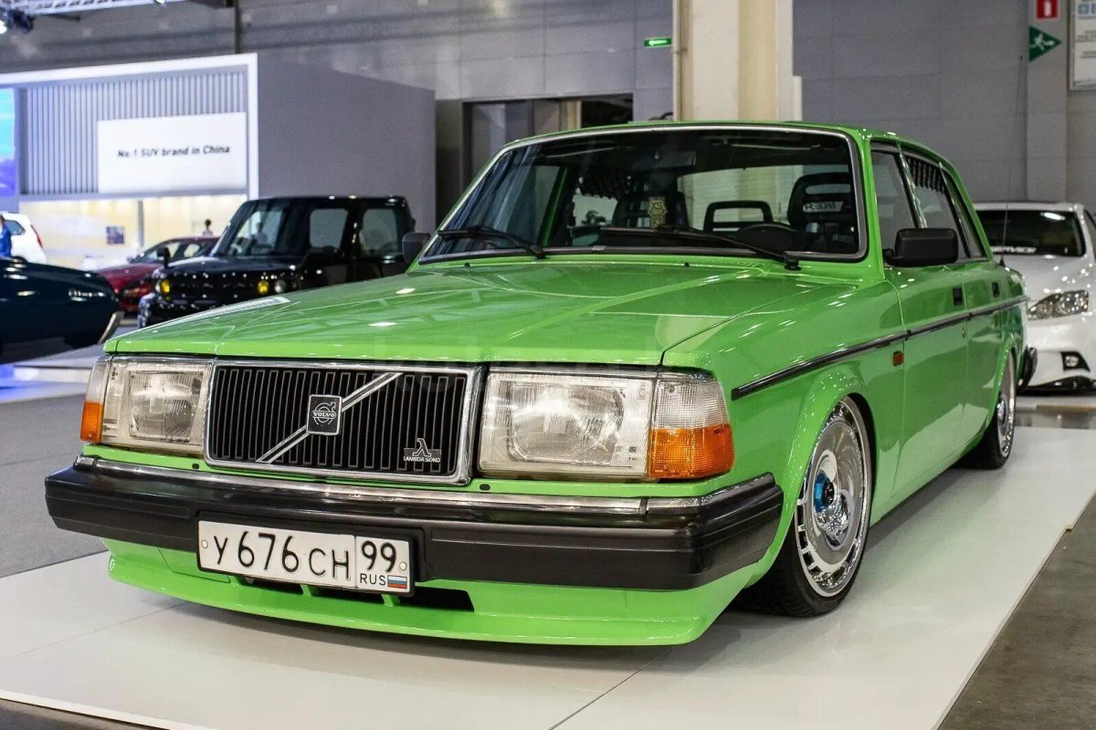 Вольво 244 1973