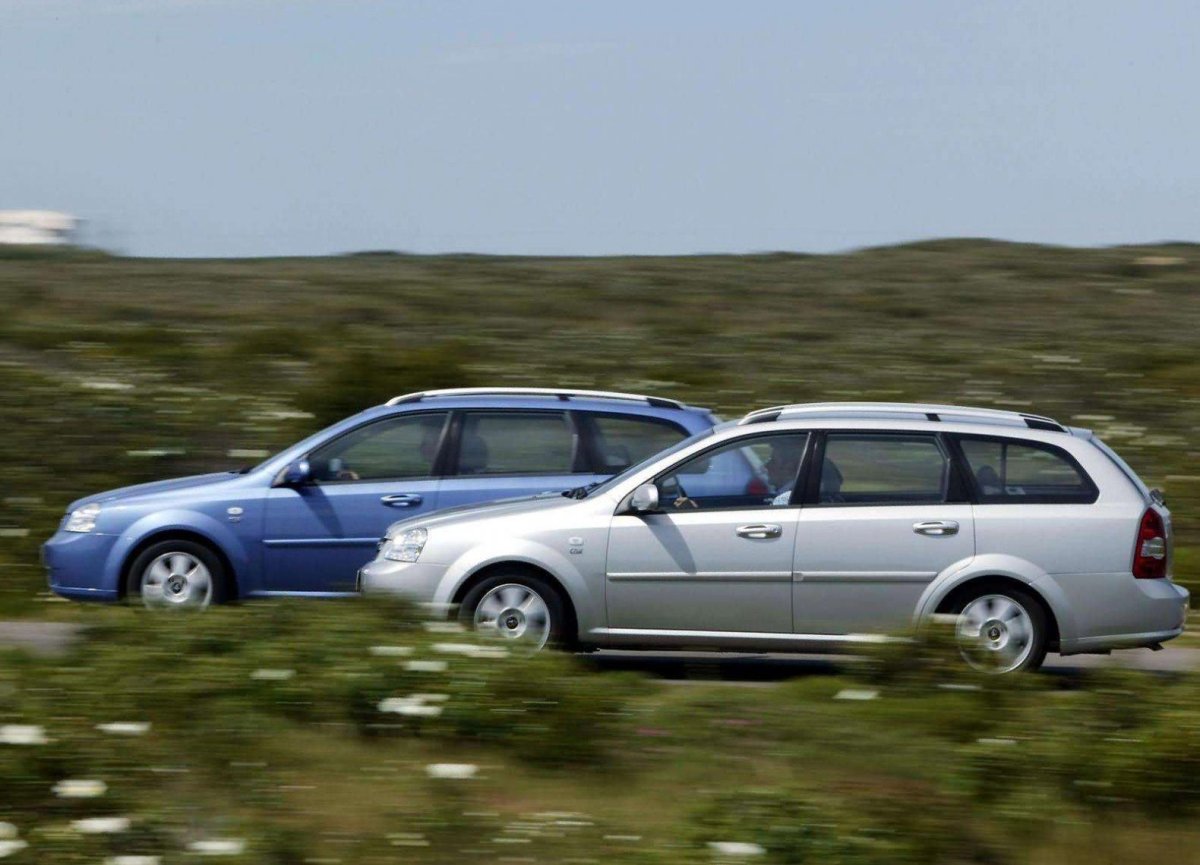 Лачетти универсал 1.6