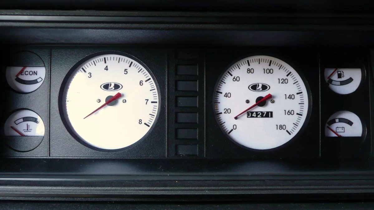 Панель управления приборов ВАЗ 2107