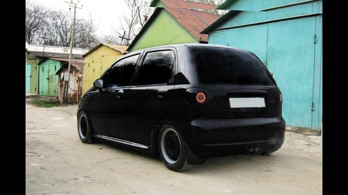 Тюнингованный Матиз черный