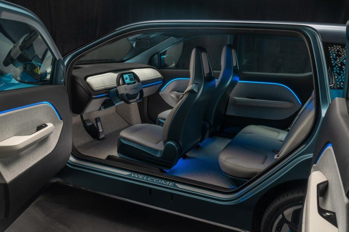 Электромобиль атом Кама