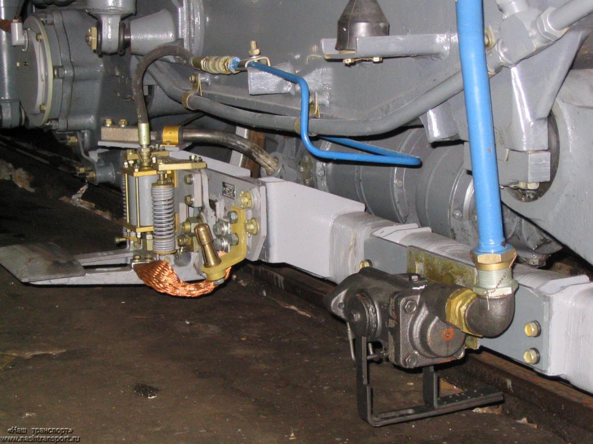 Срывной клапан 370