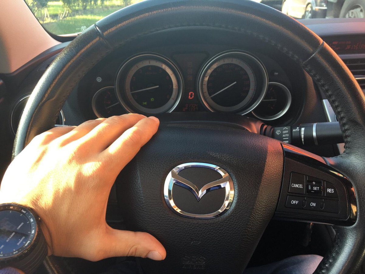 Мазда 6 за рулем