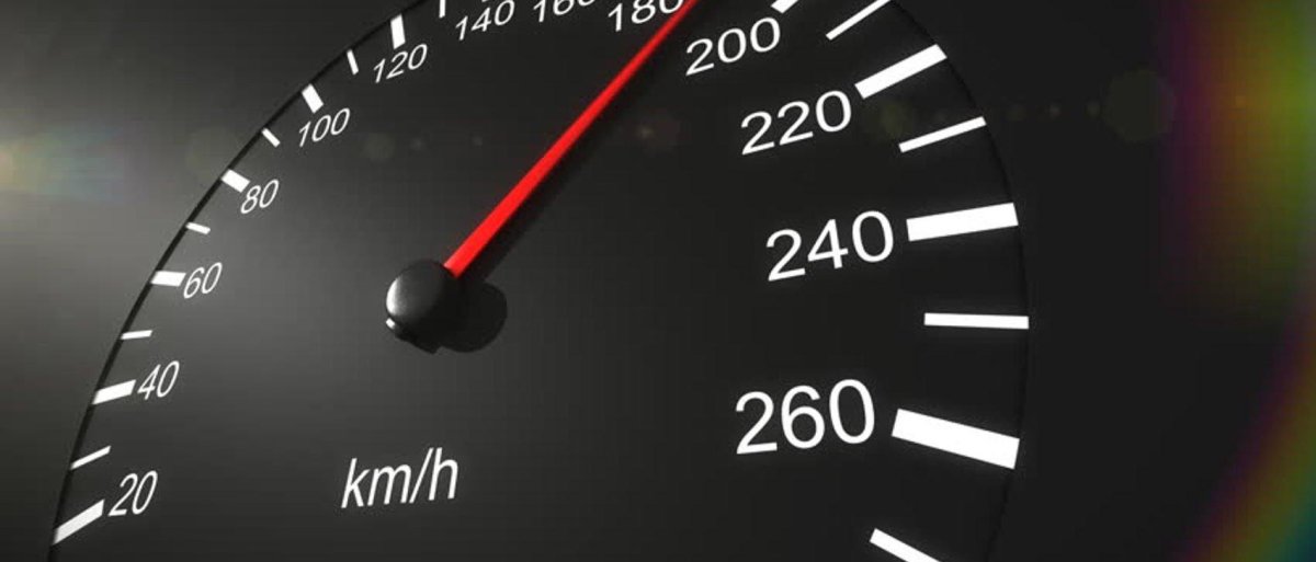 Тахометр спидометр в автомобиле