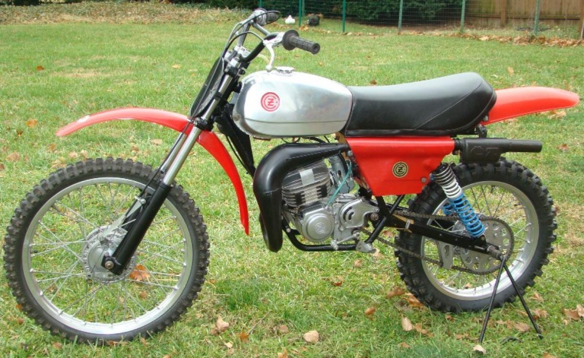 Мотоцикл Чезет 125