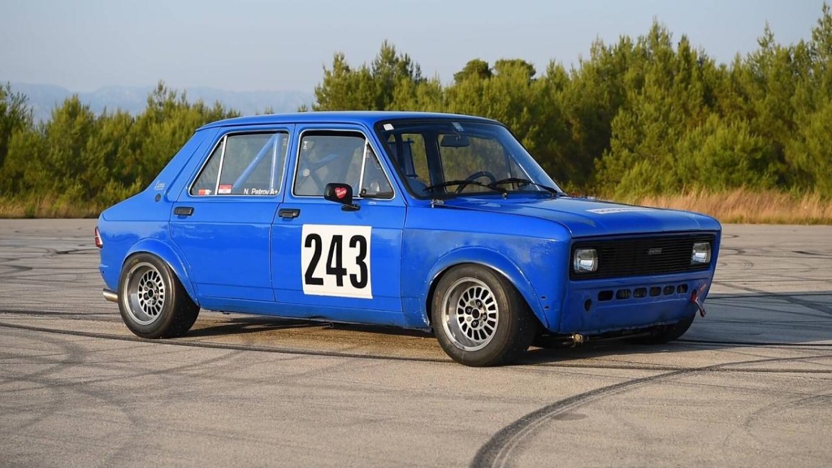 Автомобили Zastava 101 in