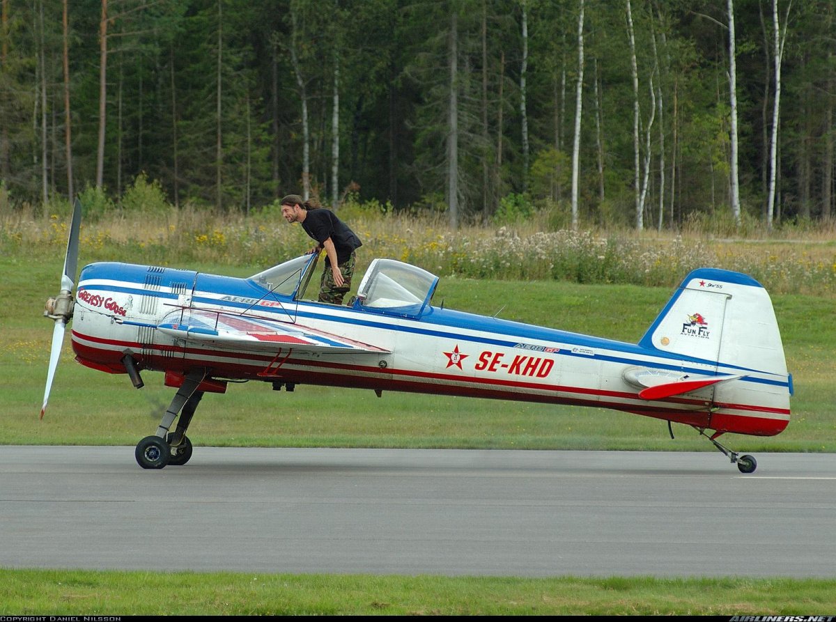 Пилотажный самолет як-55