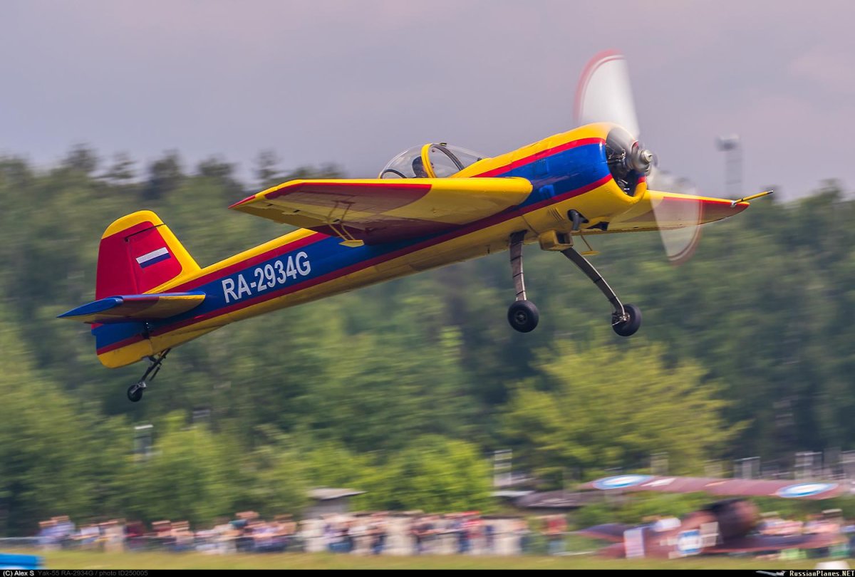 Як-55 профиль крыла