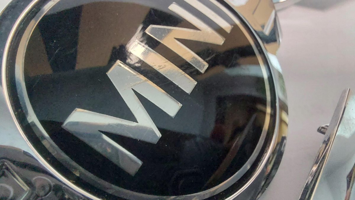 Мини Купер эмблема