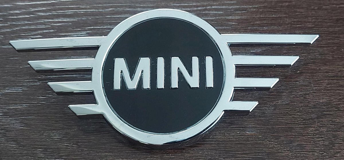 Мини эмблема