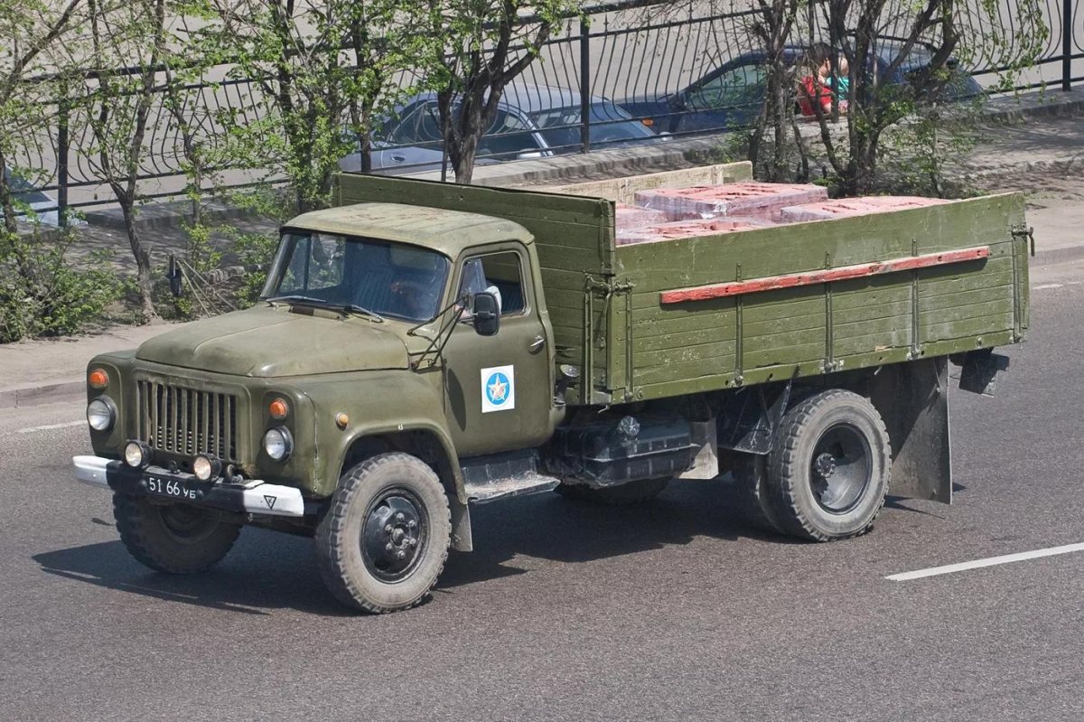 ГАЗ 53 военный грузовик