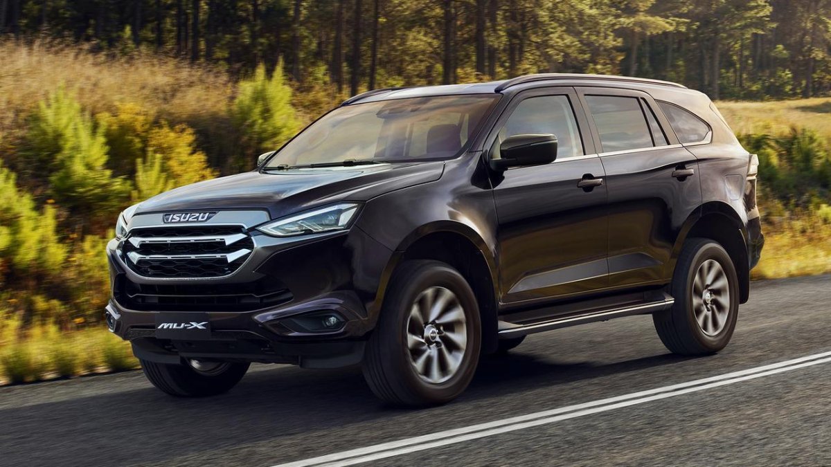 Внедорожник Исузу 2022