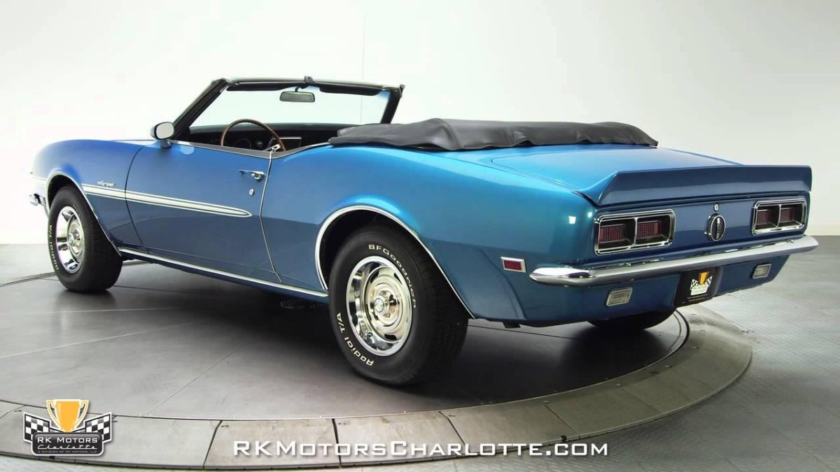 Chevrolet Camaro 327 Convertible