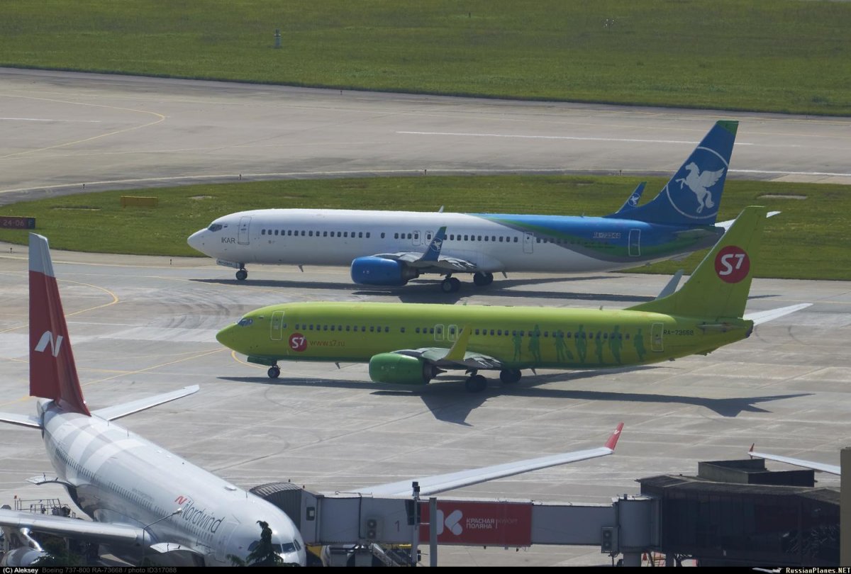 Боинг 737-800 Сибирь