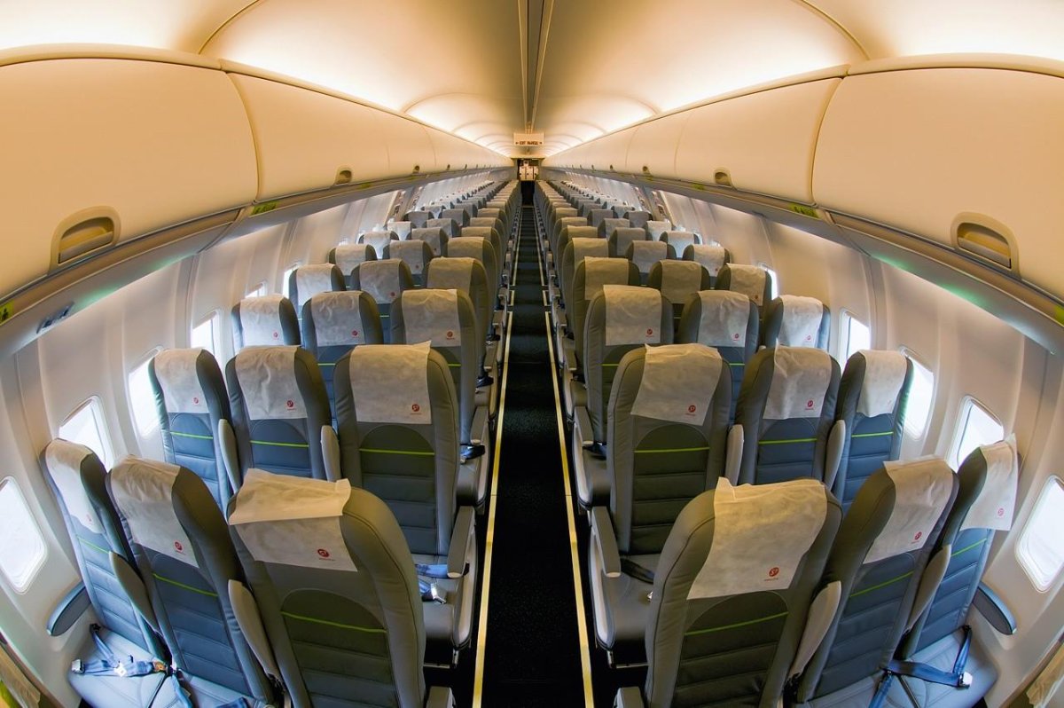 Самолет s7 Boeing 737-800