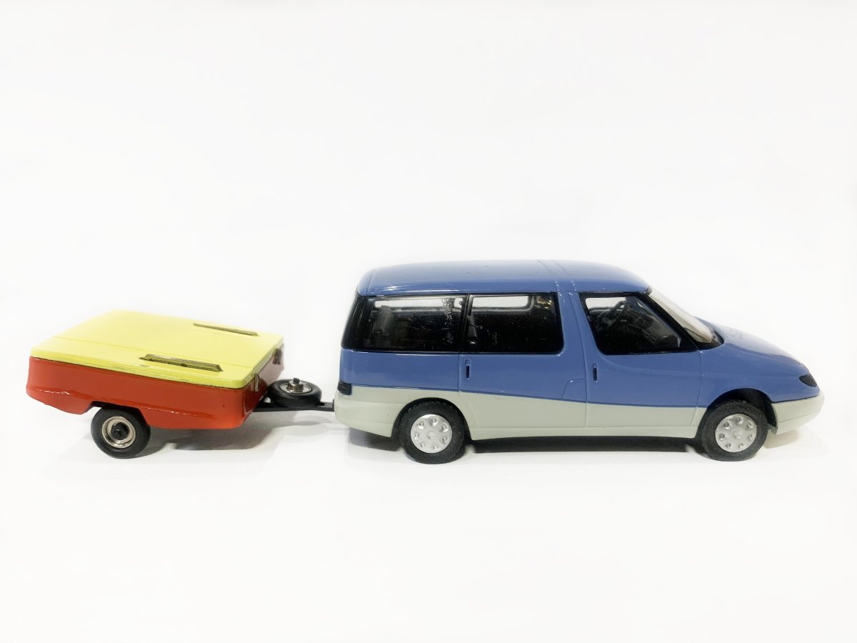 Игрушка машинка Москвич-c3 Комби "Меридиан" 1:43