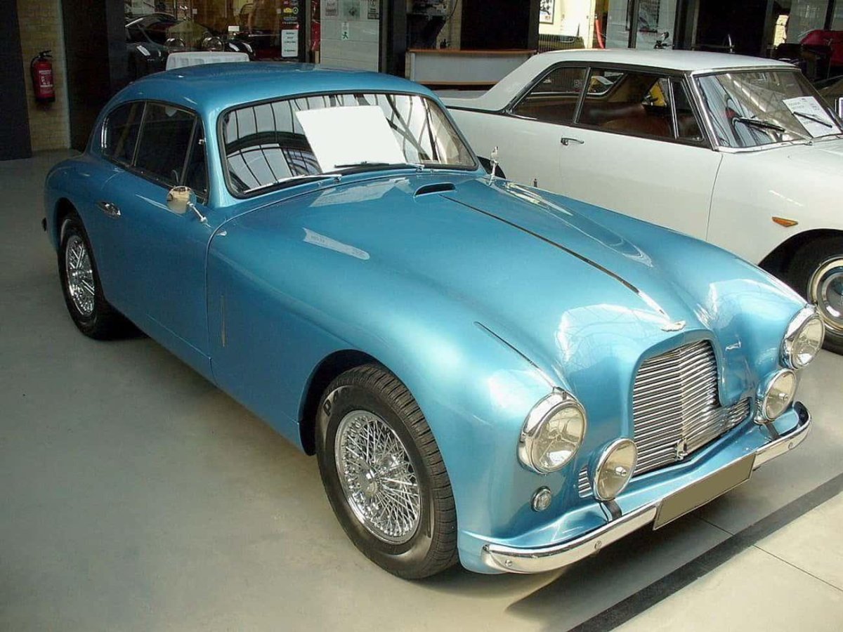 Aston Martin db2/4 Mark i