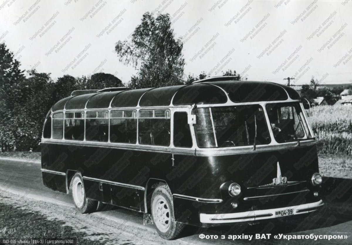 ЛАЗ 695 1956