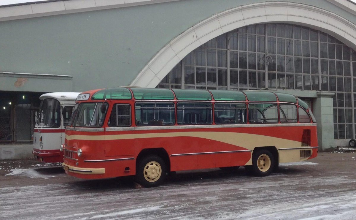 ЛАЗ 695 Фестивальный